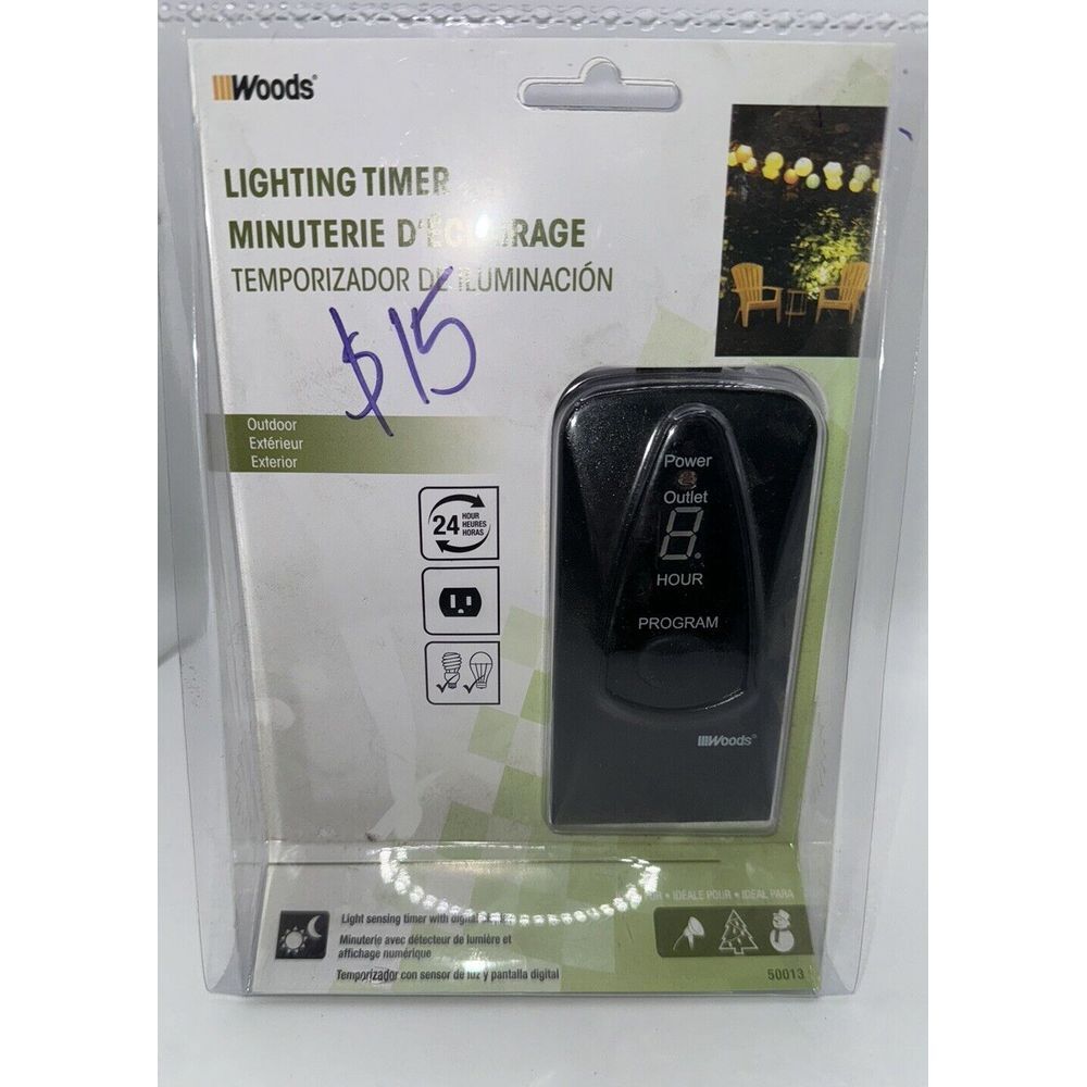Woods 50013 Outdoor 24-Hour Digital Photocell Timer with Light Sensor Plug-In